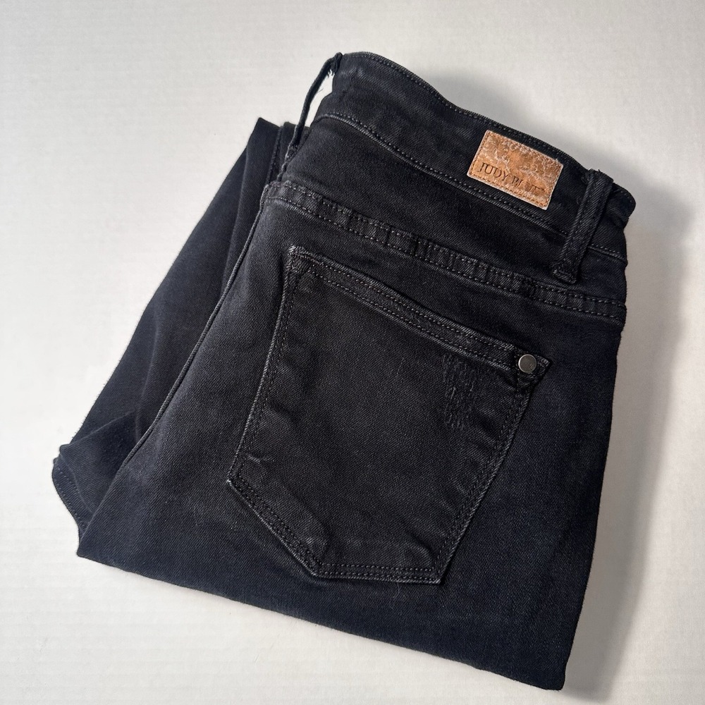 Judy Blue Women 9/29 Black Distressed Boyfriend Fit Denim Jeans JB82161BK Black